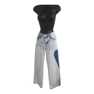 Light acid wash dark blue heart printed jeans size 7/28 brand new
